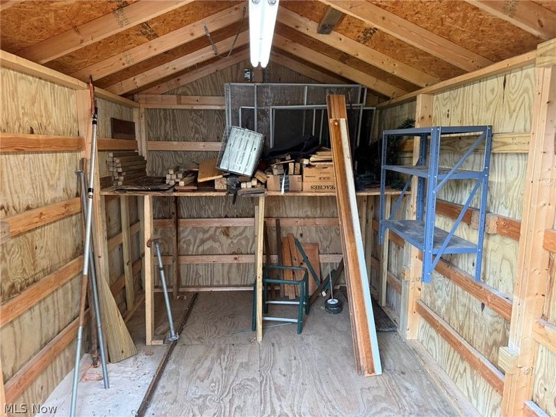 2286 Stonecreek Road SW, New Philadelphia, OH 44663 Photo 24