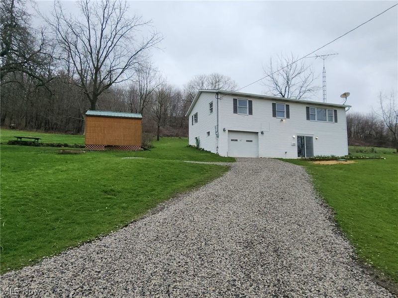 2286 Stonecreek Road SW, New Philadelphia, OH 44663 Photo 34