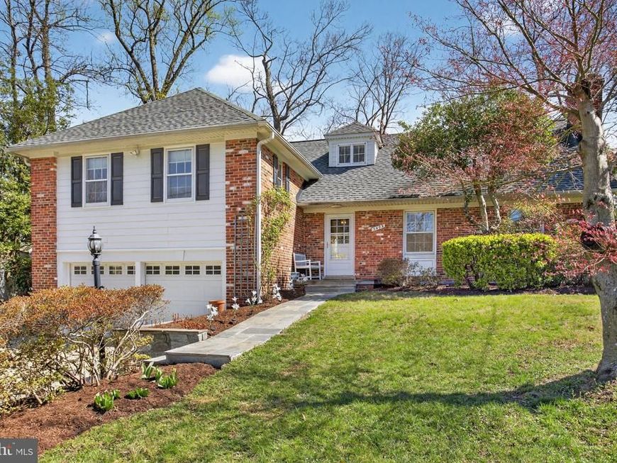 5405 Ridgefield Road, Bethesda, MD 20816 Main Photo