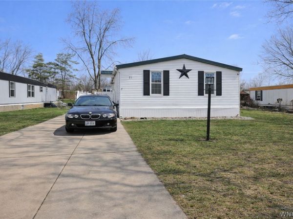 81 Oak Street, Marilla, NY 14004