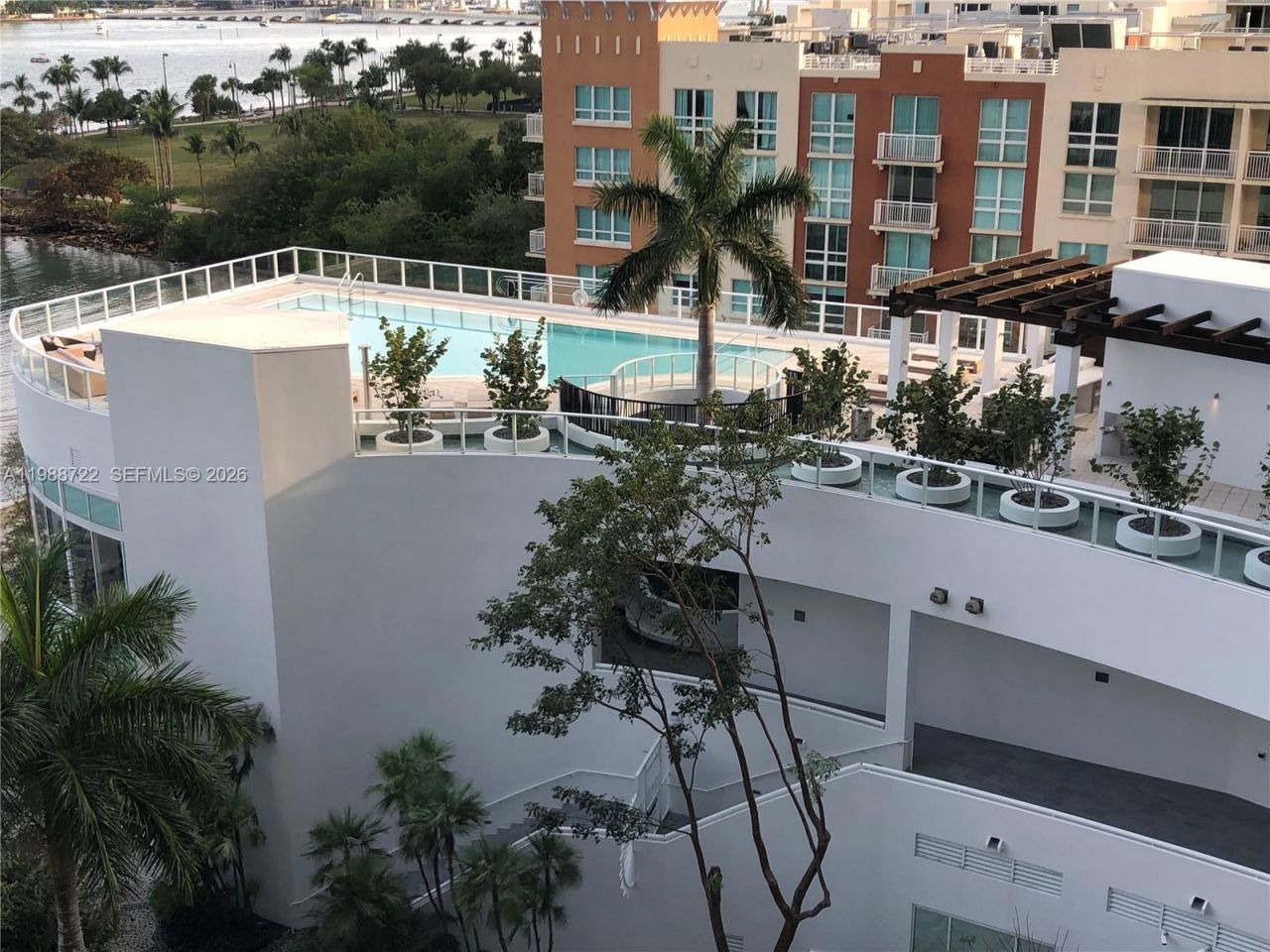 2020 N Bayshore Dr, Unit 805, Miami, FL 33137 Photo