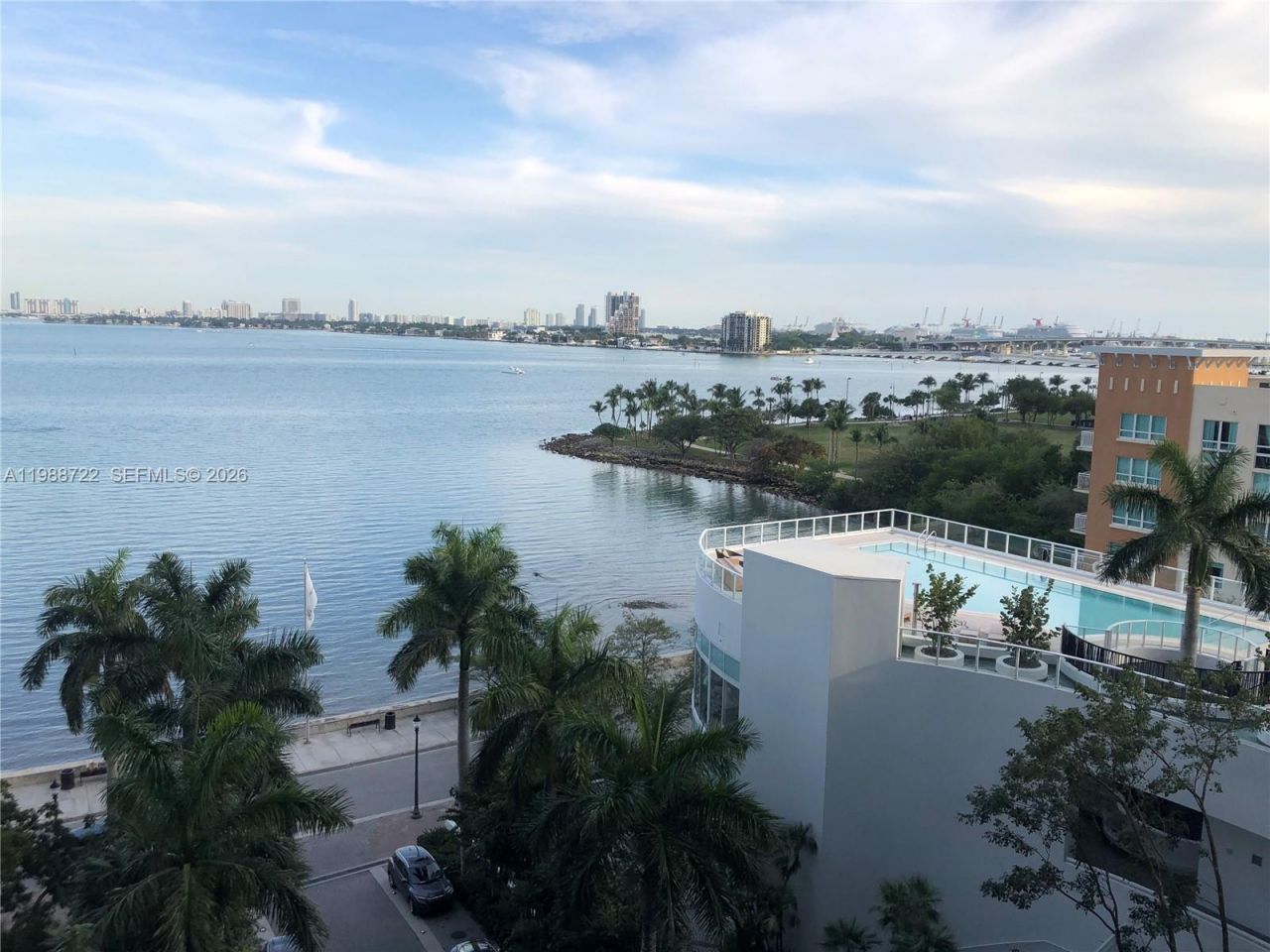2020 N Bayshore Dr, Unit 805, Miami, FL 33137 Photo