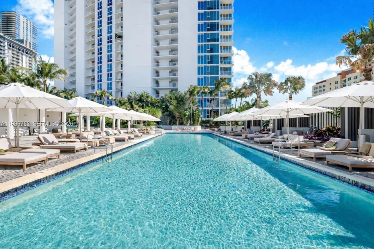 2020 N Bayshore Dr, Unit 805, Miami, FL 33137 Photo