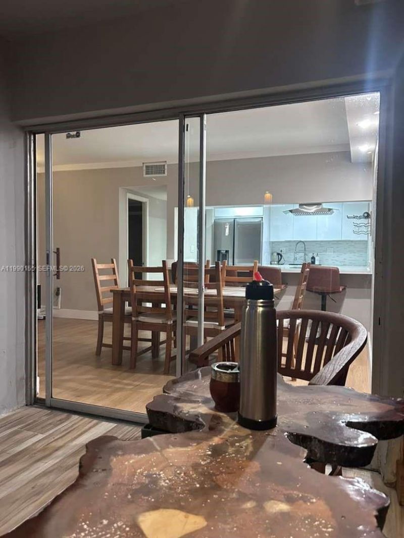 14234 NE 3rd Ct, Unit 11C, Miami, FL 33161 Photo