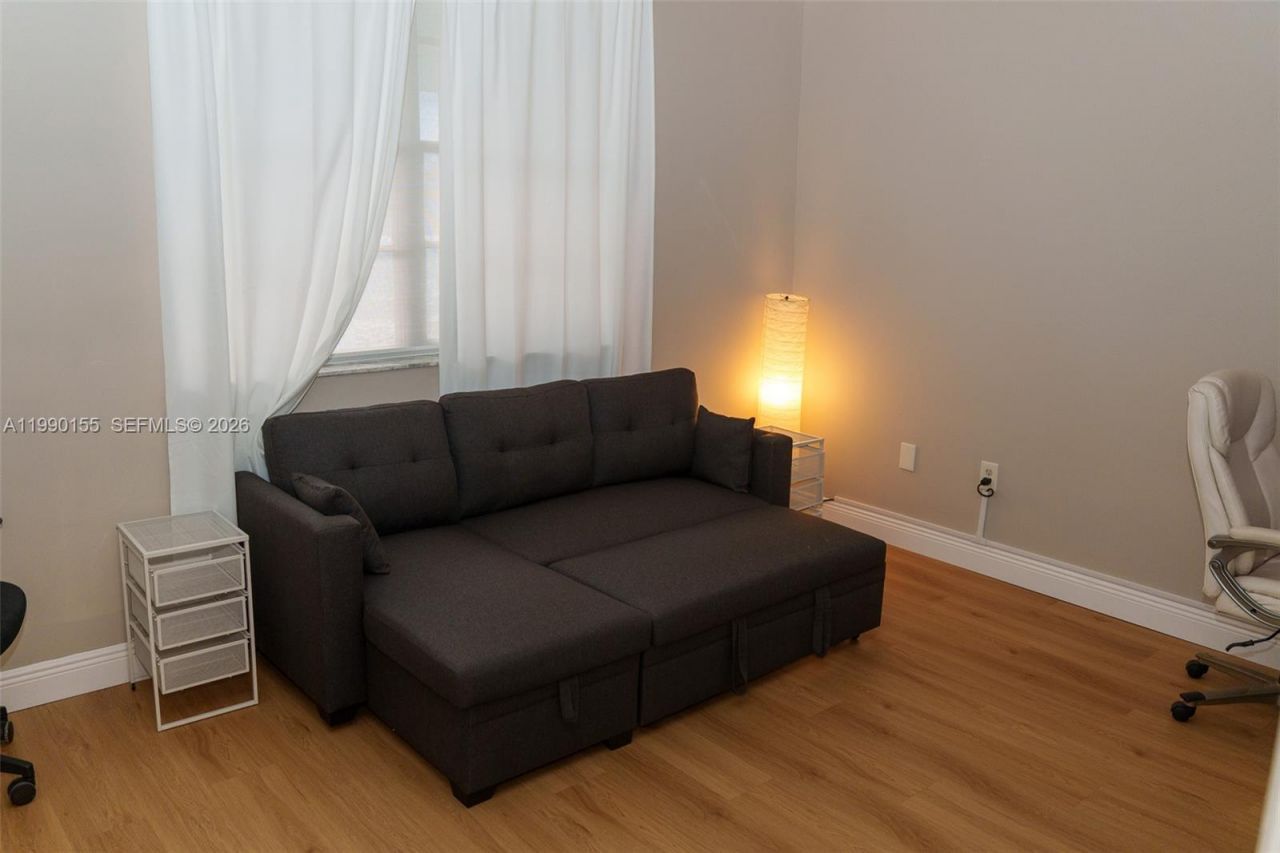 14234 NE 3rd Ct, Unit 11C, Miami, FL 33161 Photo