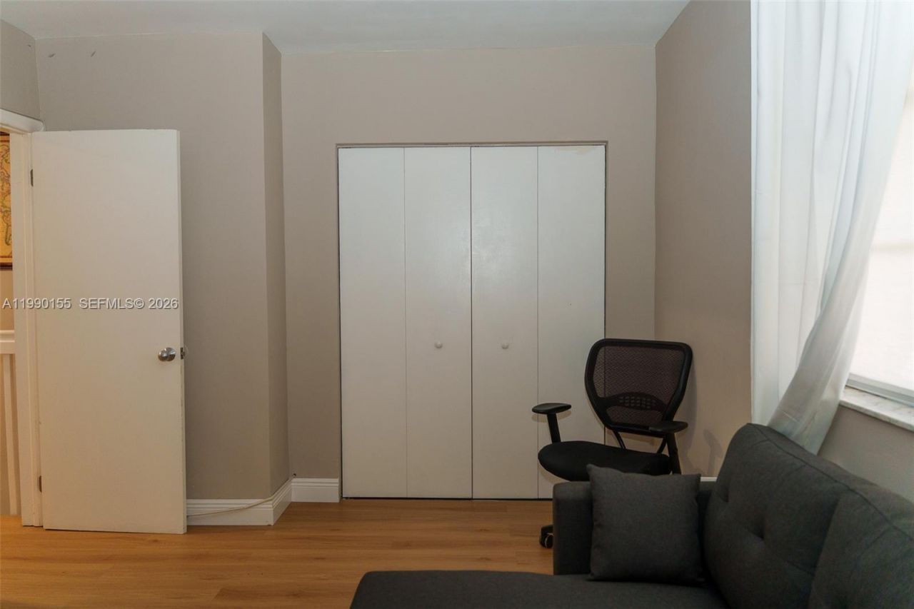 14234 NE 3rd Ct, Unit 11C, Miami, FL 33161 Photo