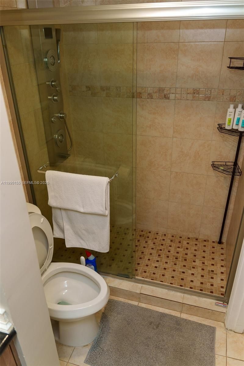 14234 NE 3rd Ct, Unit 11C, Miami, FL 33161 Photo