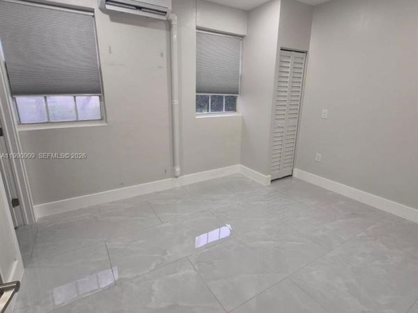 Pembroke Pines, FL 33027