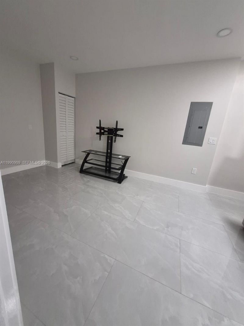 Please Call For Address, Pembroke Pines, FL 33027 Photo