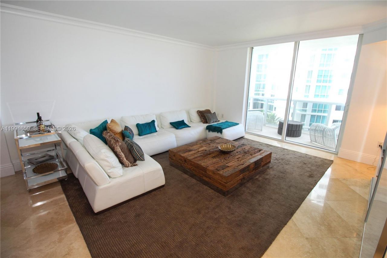 10275 Collins Ave, Unit 833, Bal Harbour, FL 33154 Photo