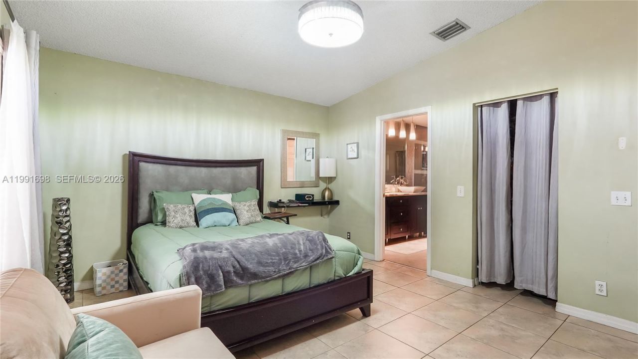 11941 SW 20th St , Miramar, FL 33025 Photo