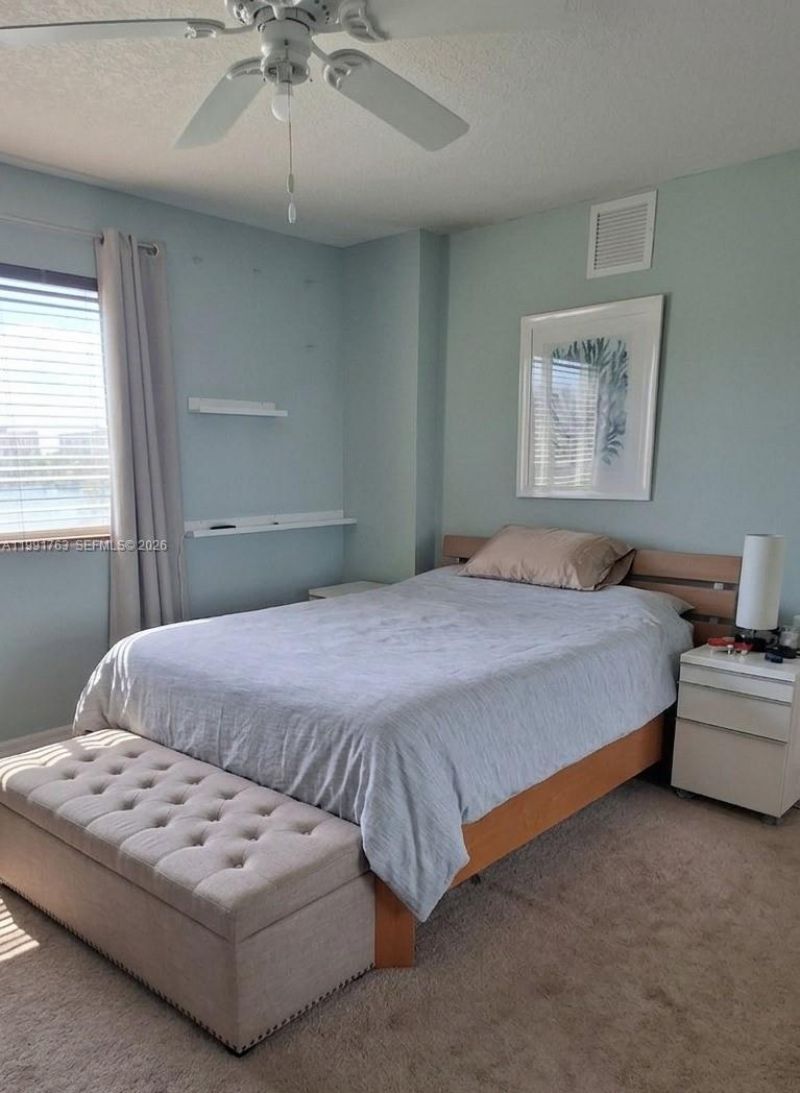 816 NW 11th St , Unit 806, Miami, FL 33136 Photo