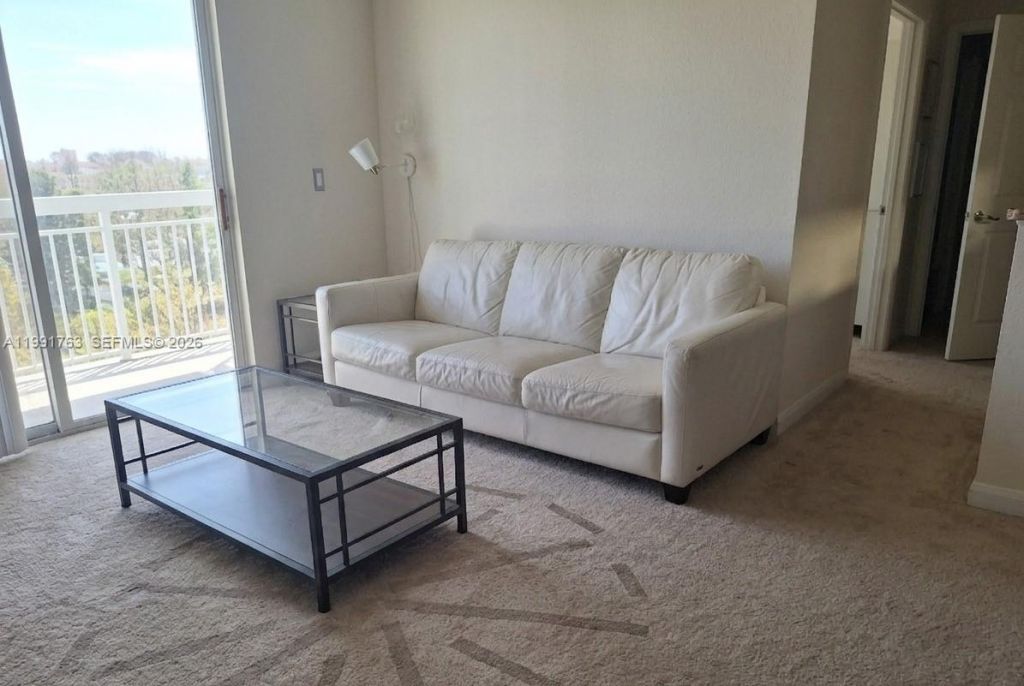 816 NW 11th St , Unit 806, Miami, FL 33136 Photo