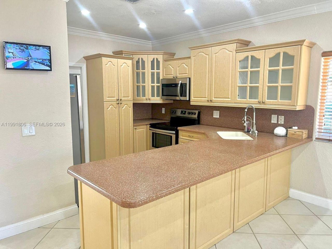 8899 NW 176th Ln , Hialeah, FL 33018 Photo