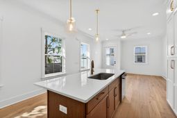 12 Nats Court photo 4