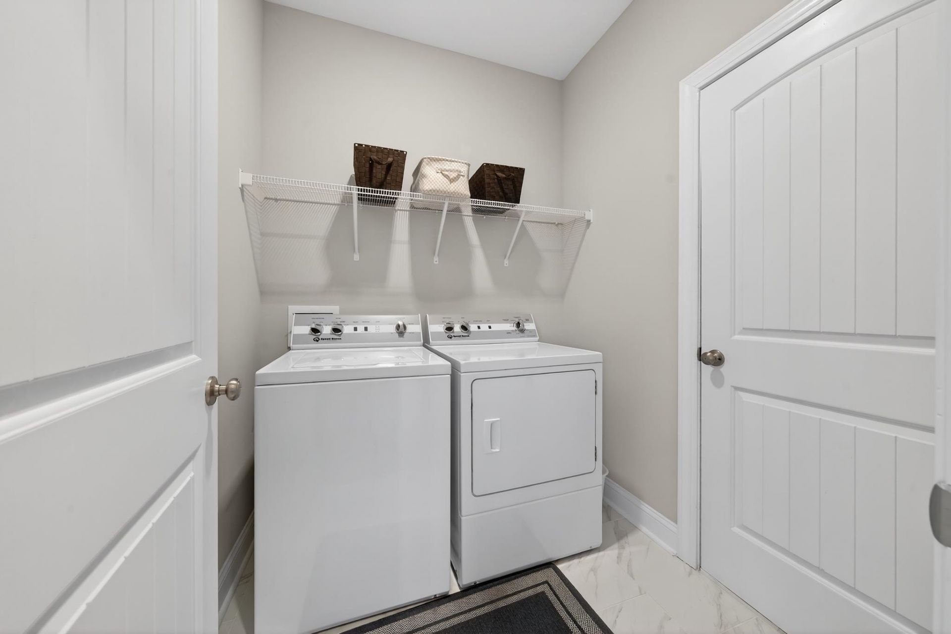 2004 Tiller Ct.  Photo 32