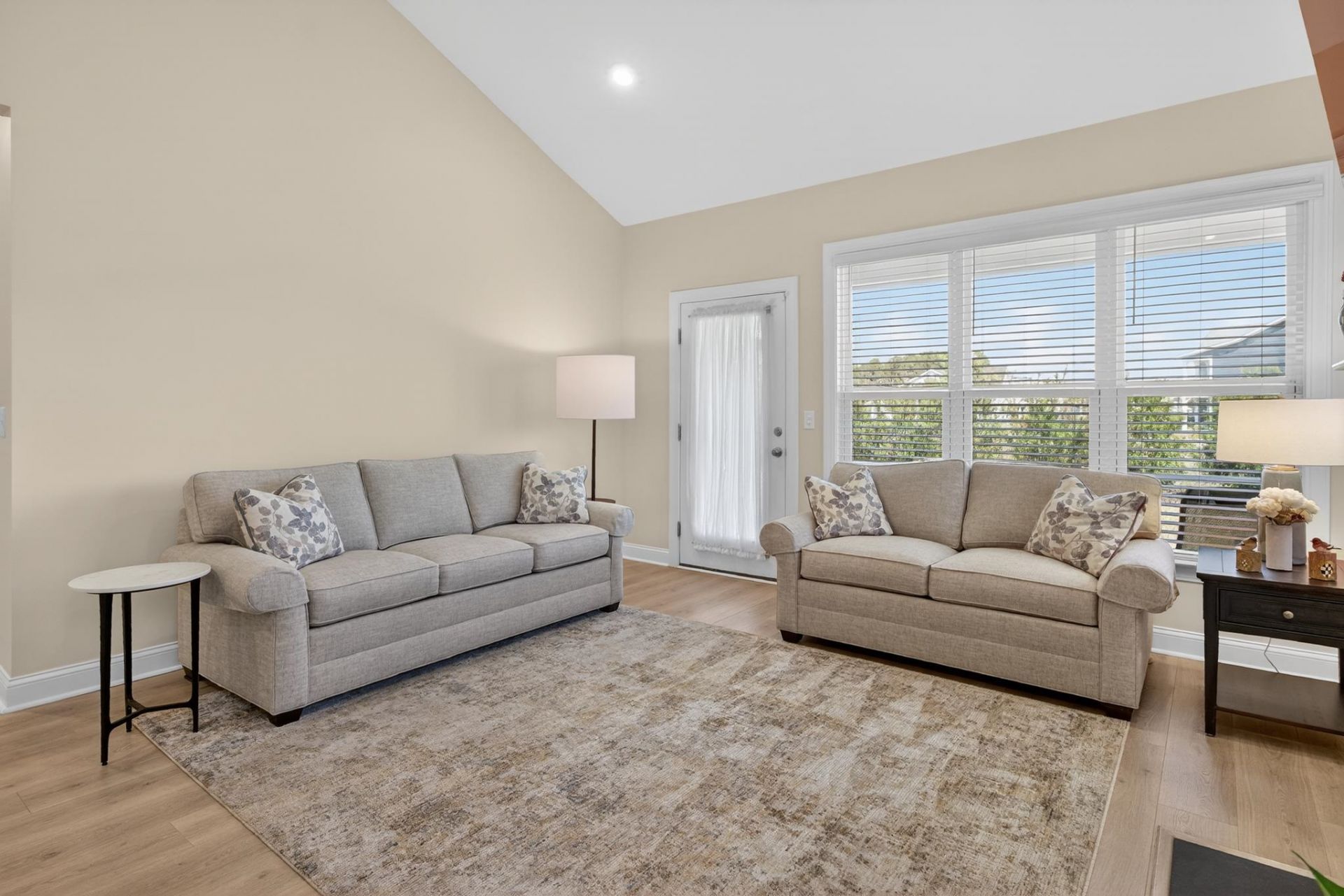 2004 Tiller Ct.  Photo 8