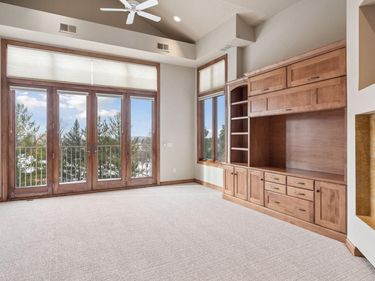 555 Oak Ridge Place, Unit 360, Hopkins, MN 55305