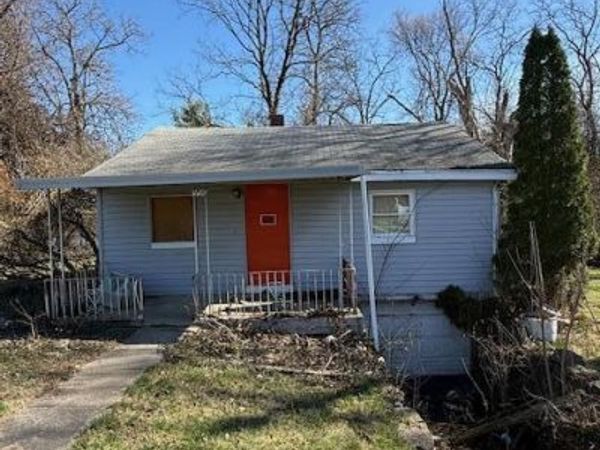 996 Capitol Avenue, Elsmere, KY 41018