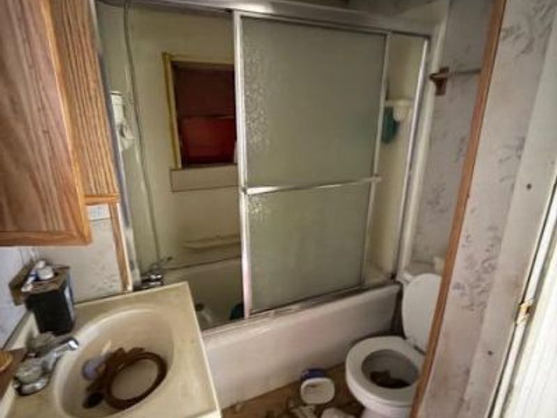 996 Capitol Avenue, Elsmere, KY 41018 Photo 3