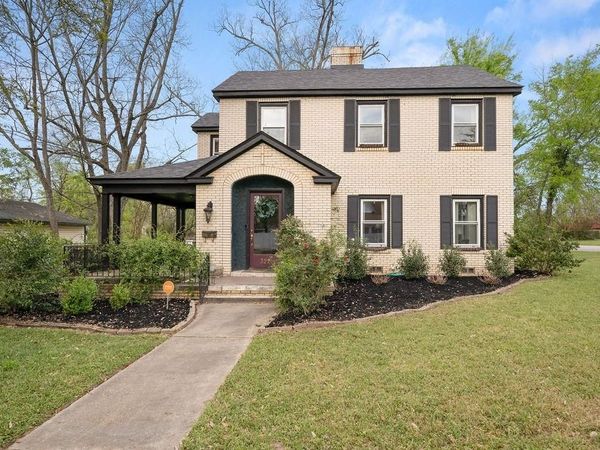 327 N Ponsard Street, Troup, TX 75789