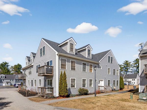 11 Smithwheel Road, Unit 34, Old Orchard Beach, ME 04064