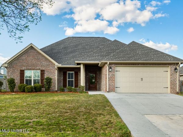 85 Coastal Oak , Hattiesburg, MS 39402