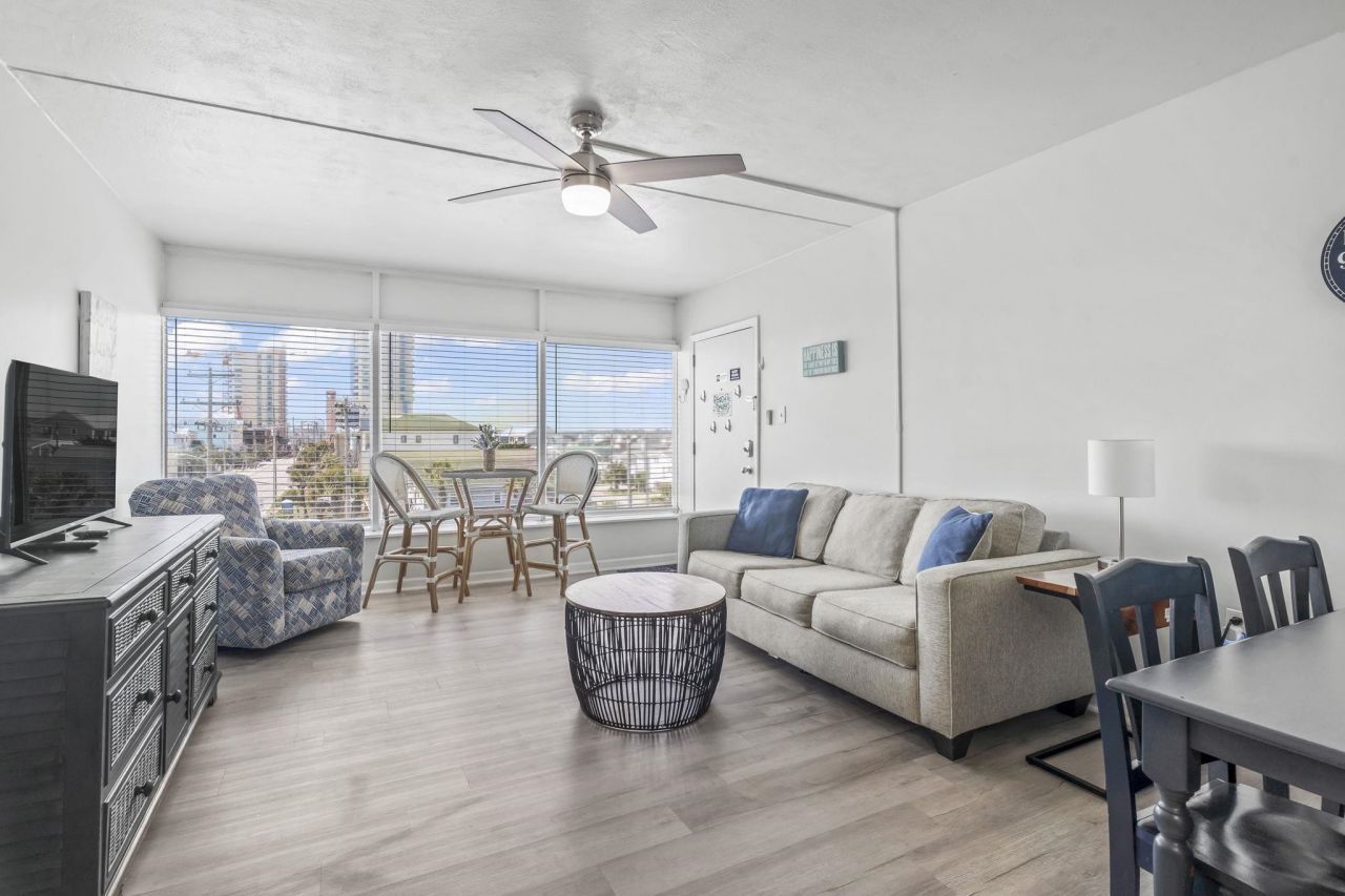 3901 N Ocean Blvd. Photo 15