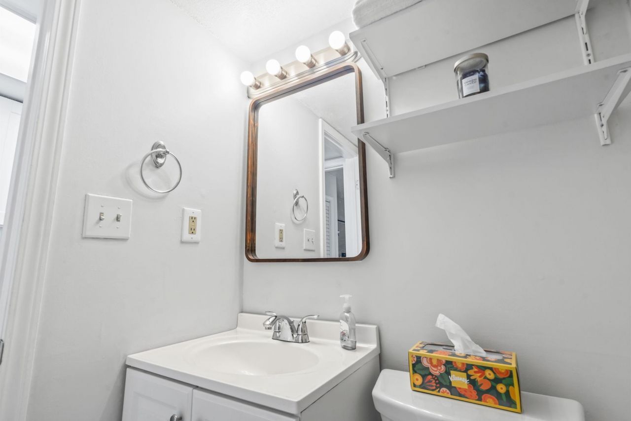 3901 N Ocean Blvd. Photo 17