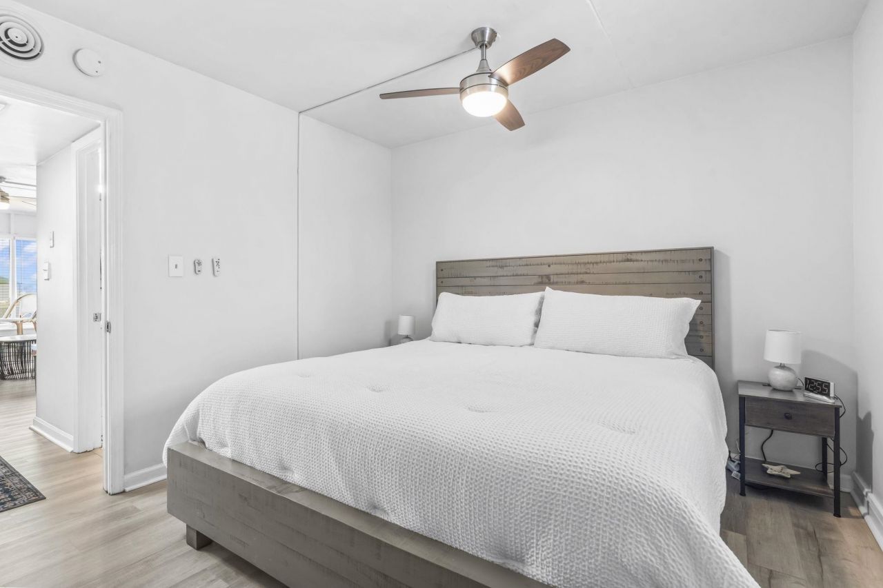 3901 N Ocean Blvd. Photo 20