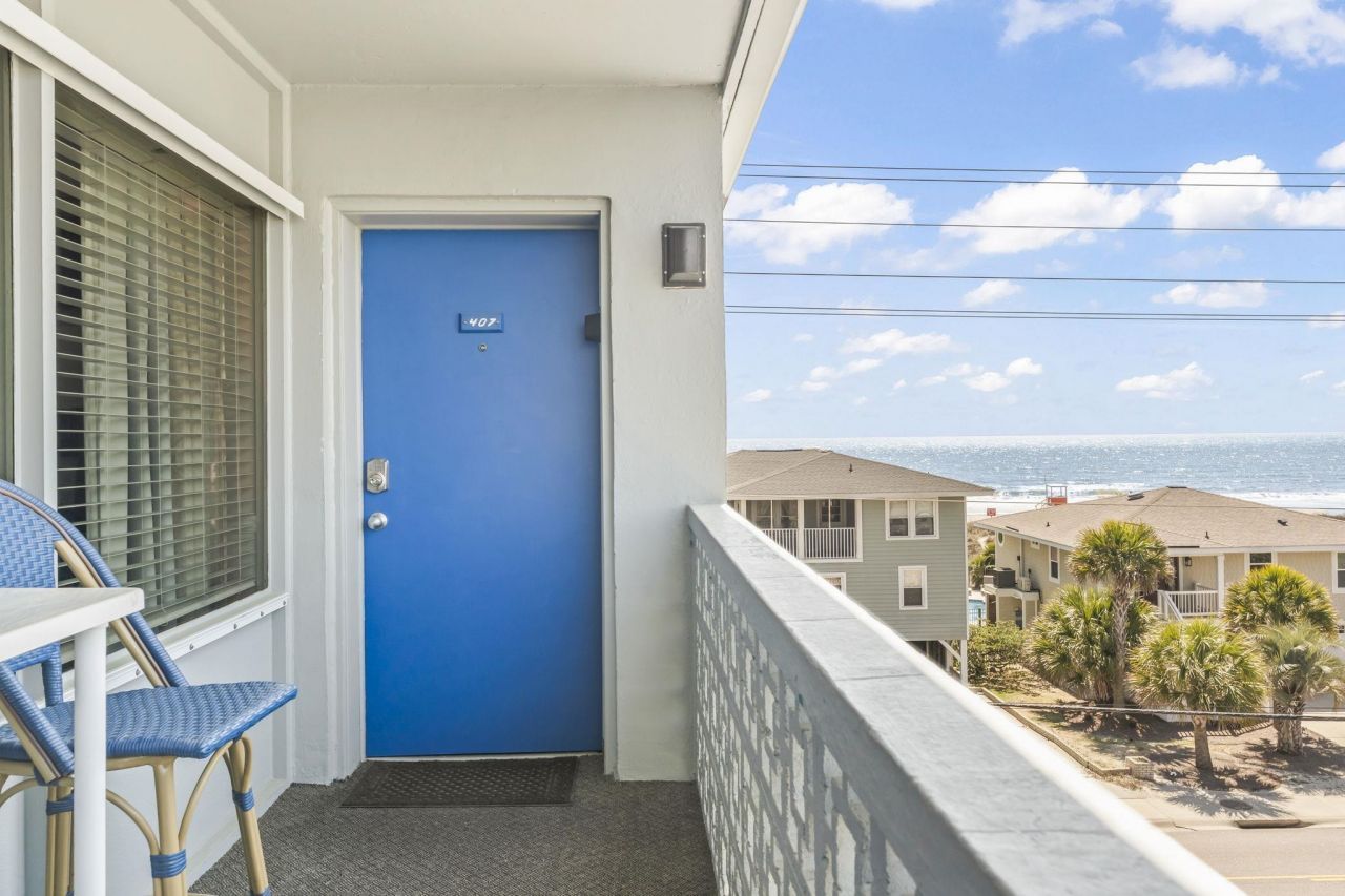 3901 N Ocean Blvd. Photo 23