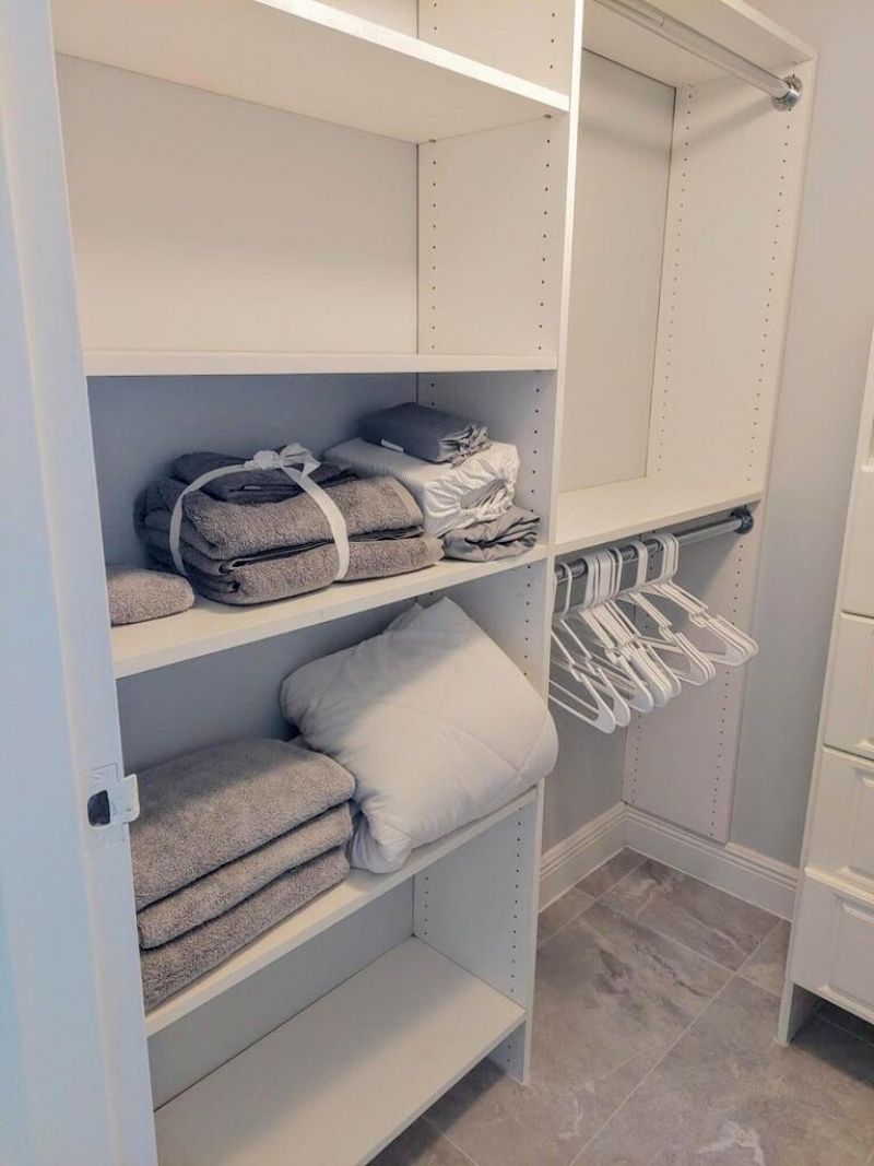 1830 Embassy Drive, Unit 605, West Palm Beach, FL 33401 Photo