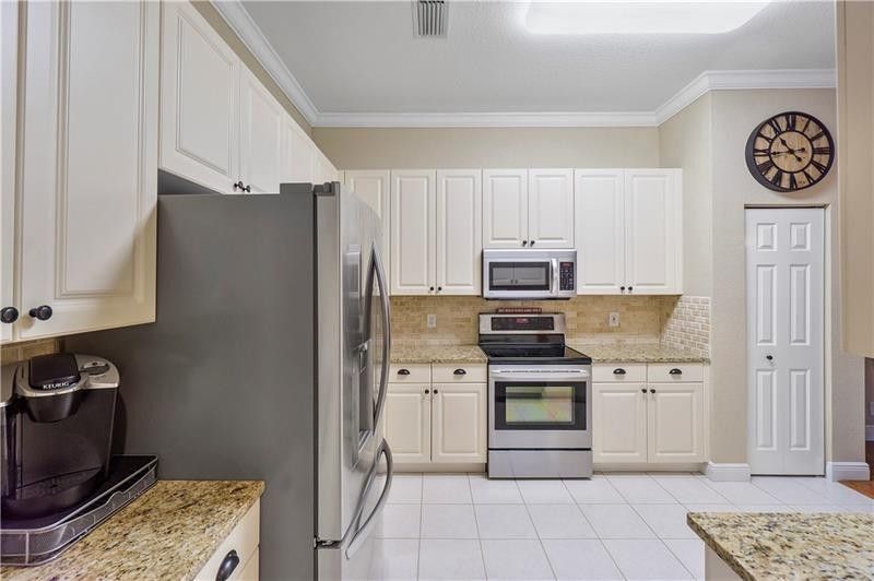 5742 NW 119th Drive, Coral Springs, FL 33076 Photo