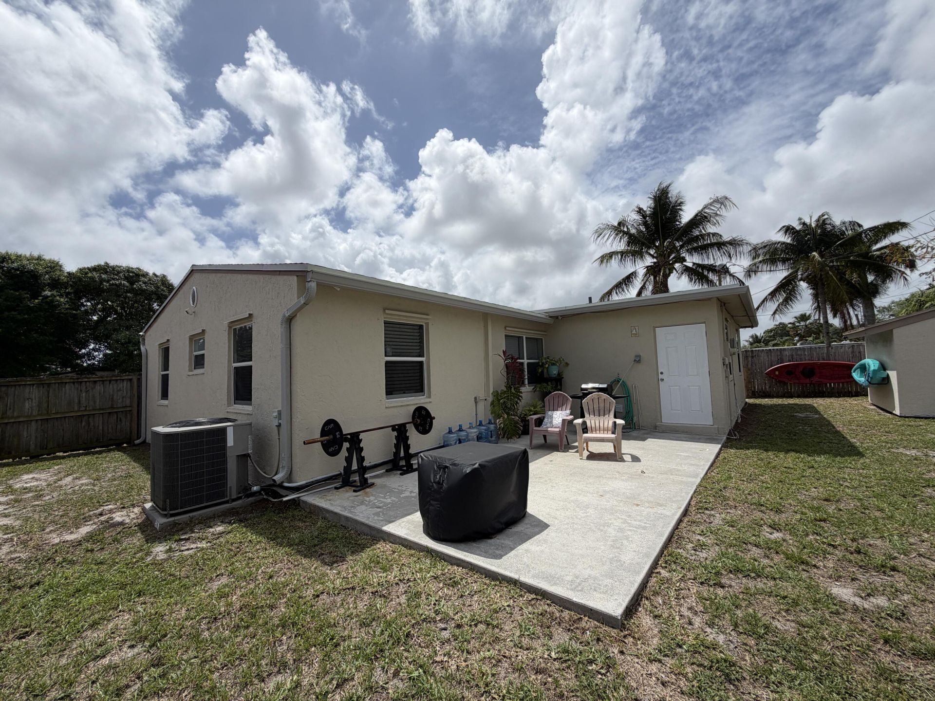 709 Caddie Place, West Palm Beach, FL 33409 Photo