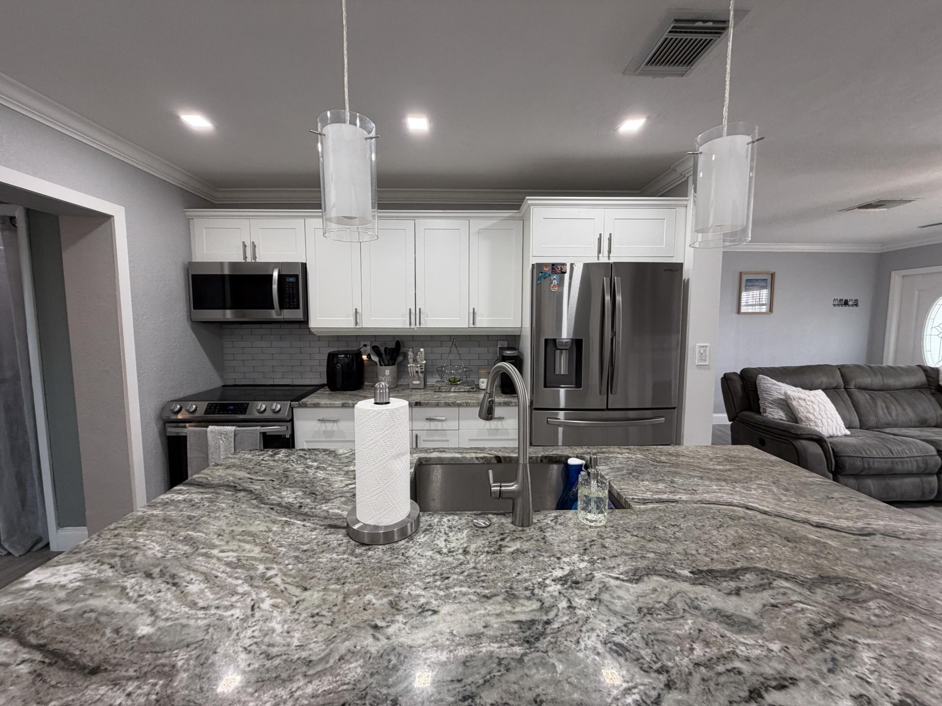 709 Caddie Place, West Palm Beach, FL 33409 Photo