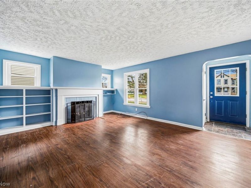 729 W Main Street, Geneva, OH 44041 Photo 6