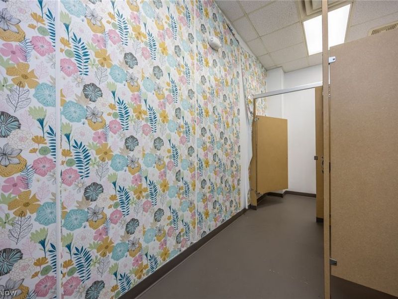 133 S 6th Street, Coshocton, OH 43812 Photo 5