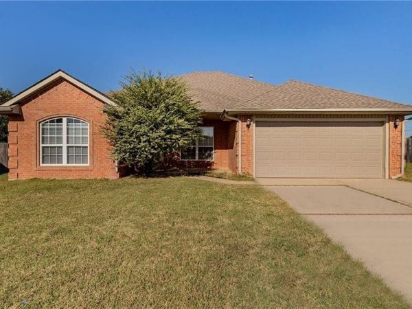 1004 Mollie Rausch Lane, Edmond, OK 73003