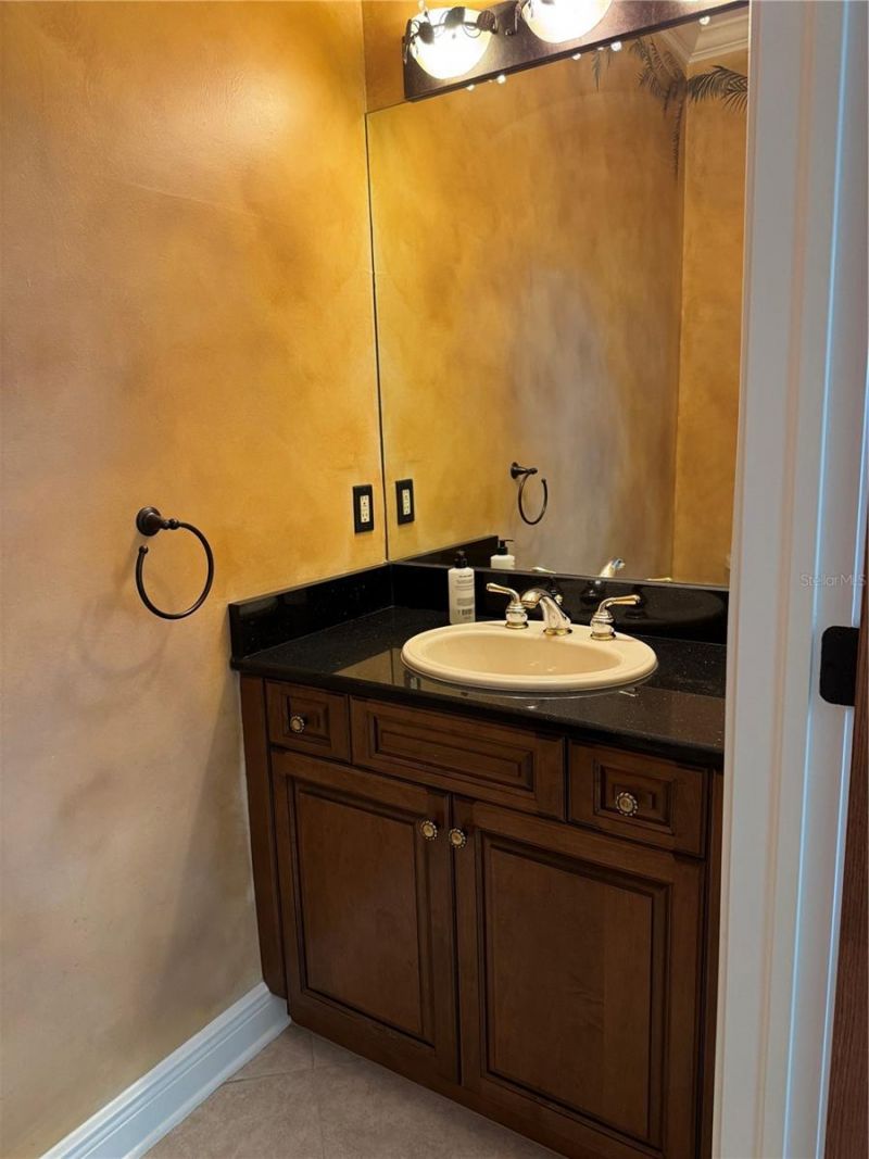 644 Saxony Boulevard, Saint Petersburg, FL 33716 Photo