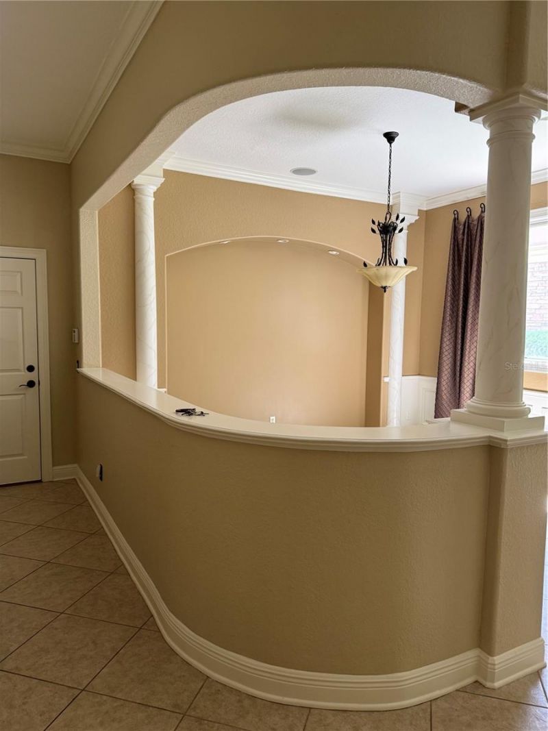 644 Saxony Boulevard, Saint Petersburg, FL 33716 Photo