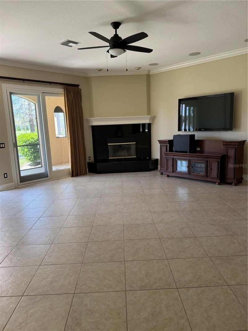644 Saxony Boulevard, Saint Petersburg, FL 33716 Photo