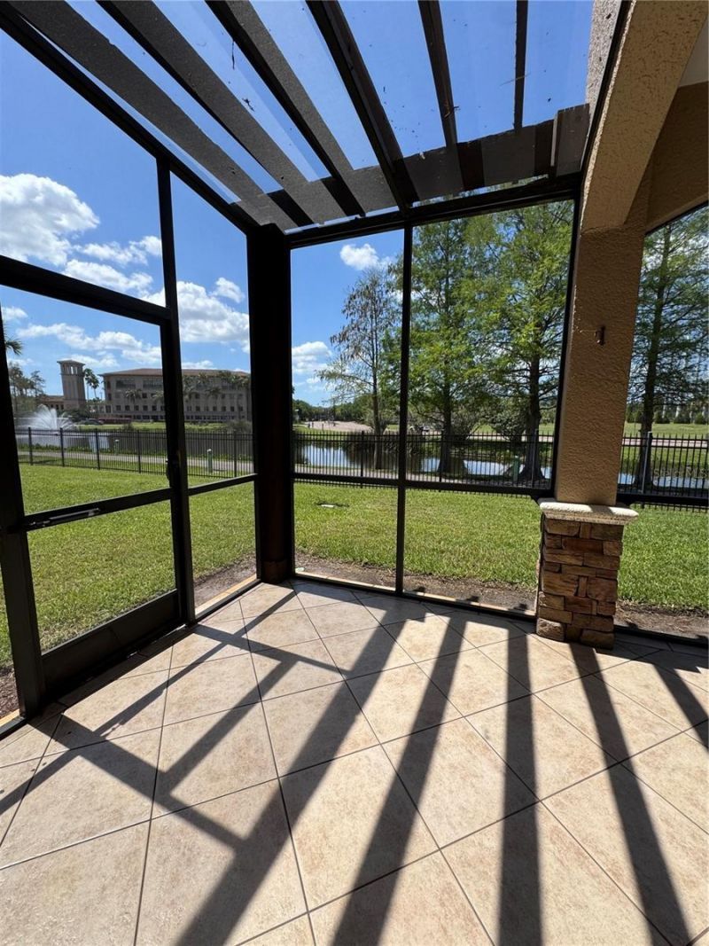 644 Saxony Boulevard, Saint Petersburg, FL 33716 Photo