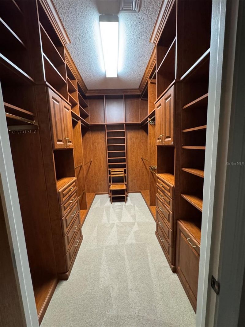 644 Saxony Boulevard, Saint Petersburg, FL 33716 Photo