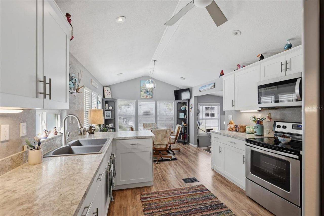 1674 University Pkwy, Unit 41, Sarasota, FL 34243 Photo