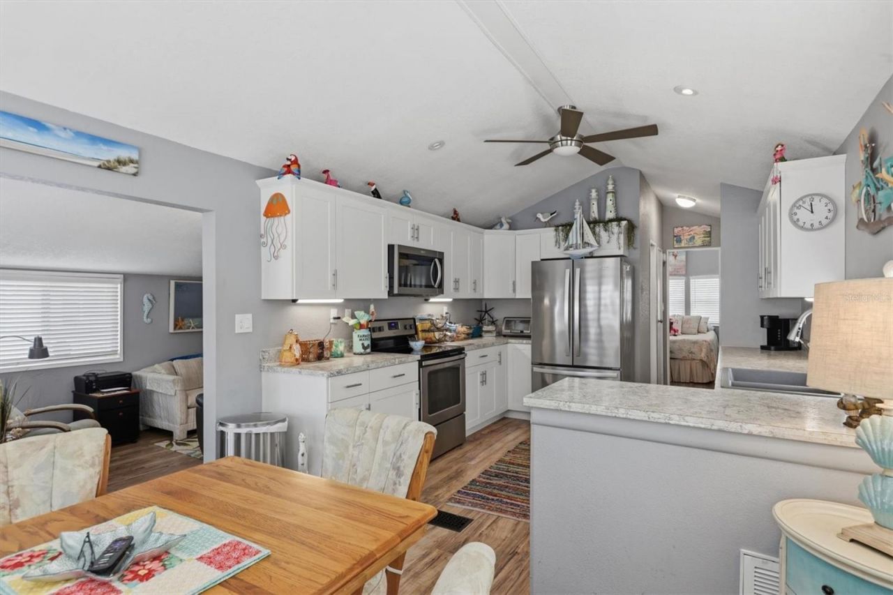 1674 University Pkwy, Unit 41, Sarasota, FL 34243 Photo