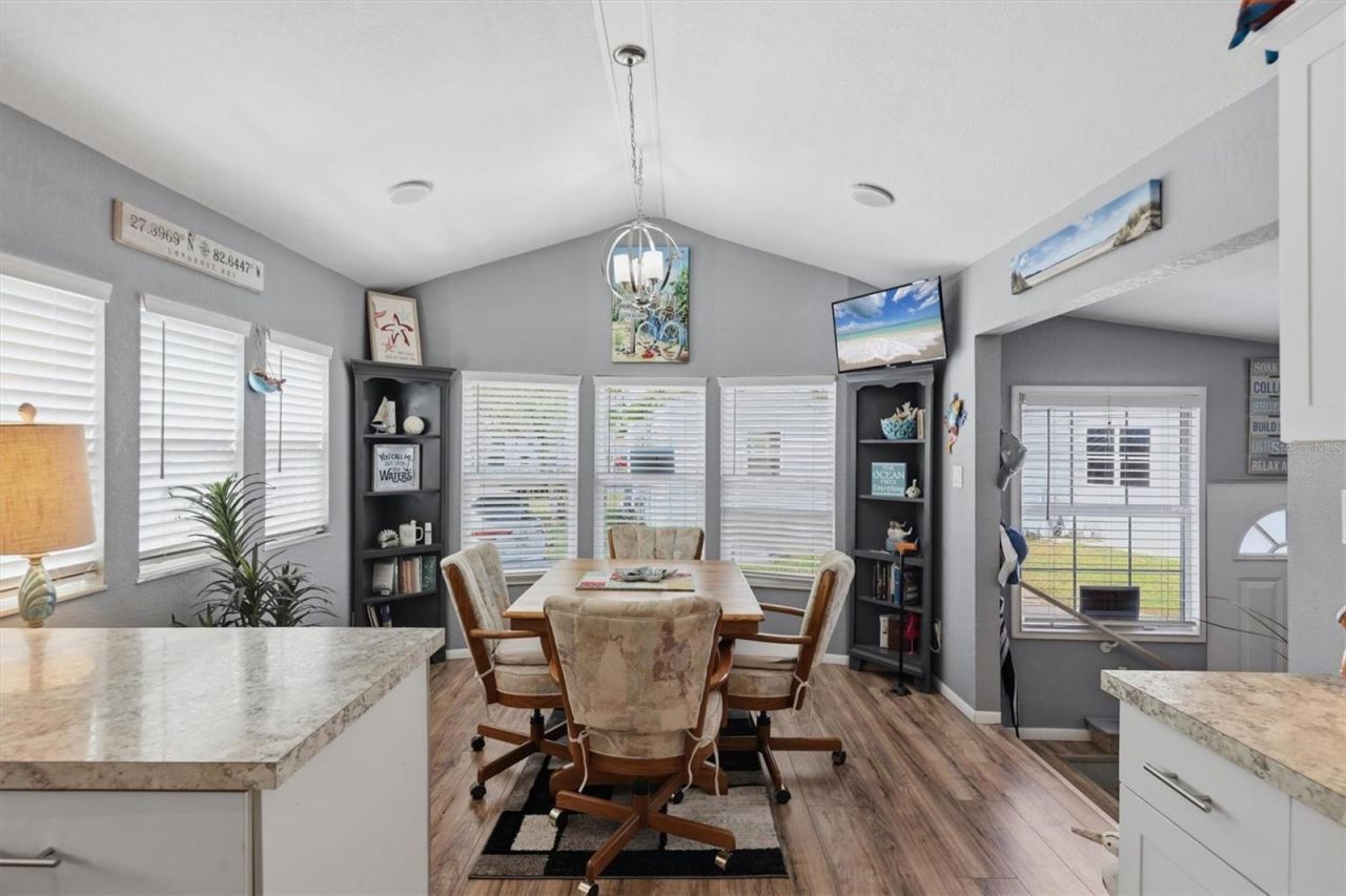 1674 University Pkwy, Unit 41, Sarasota, FL 34243 Photo