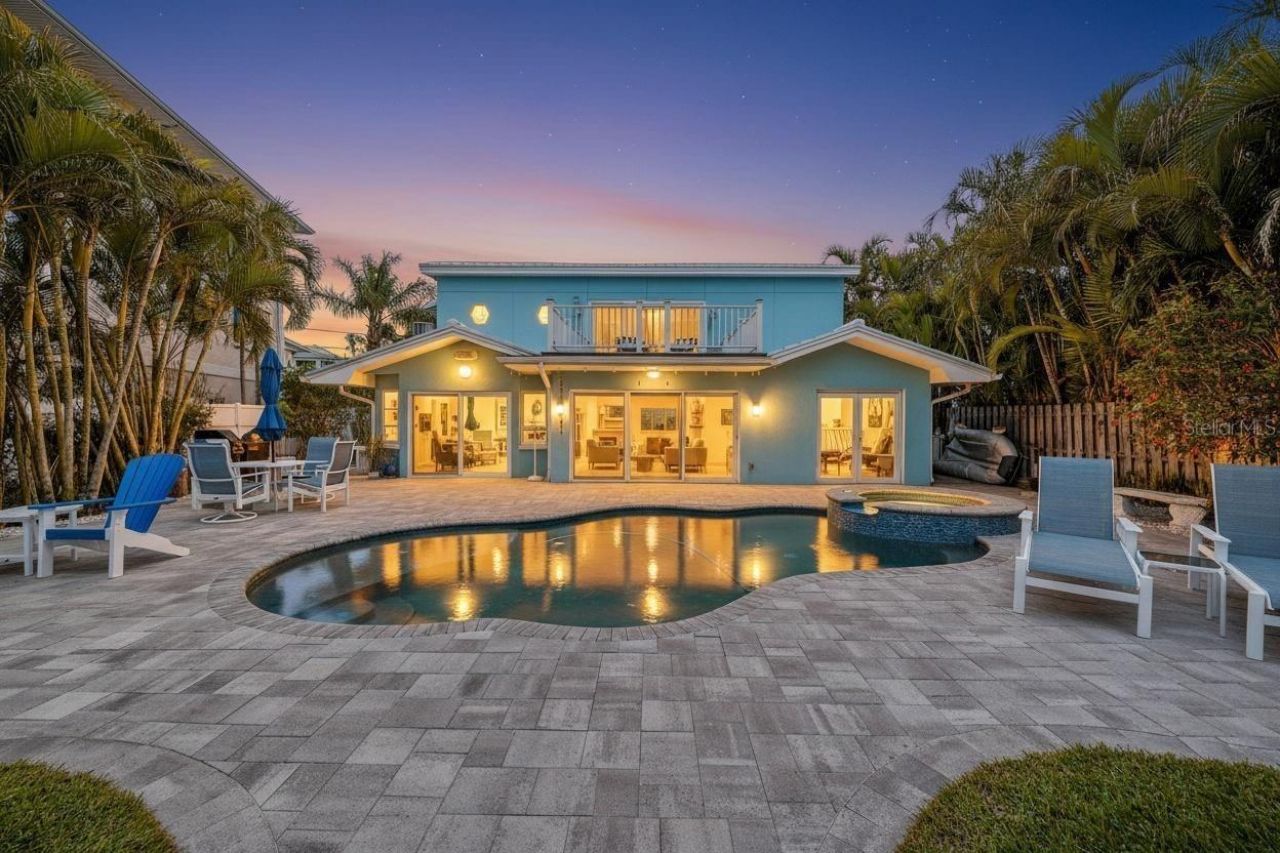441 Harbor Drive S, Indian Rocks Beach, FL 33785 Main Photo