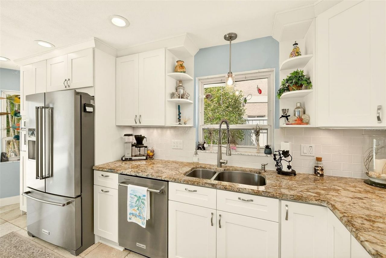 441 Harbor Drive S, Indian Rocks Beach, FL 33785 Photo