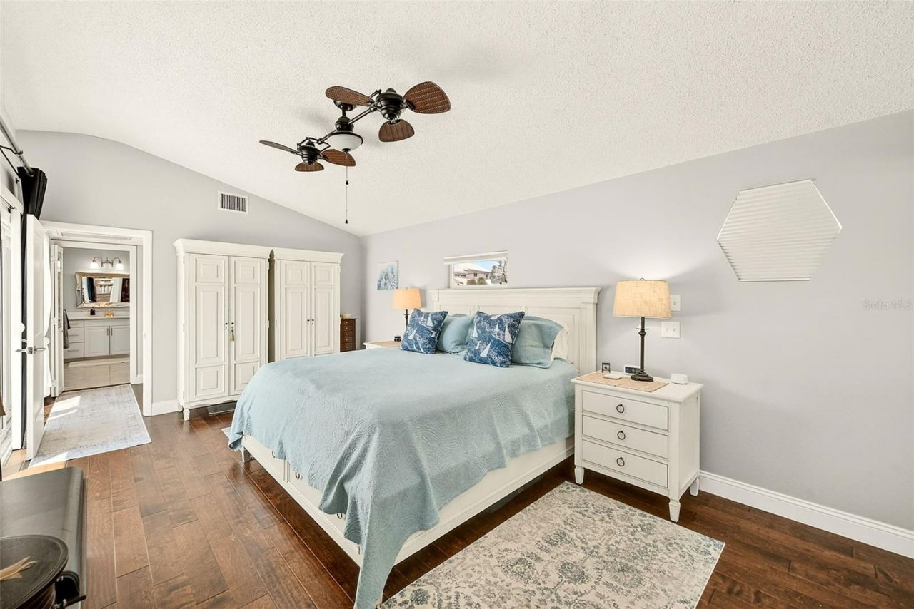 441 Harbor Drive S, Indian Rocks Beach, FL 33785 Photo