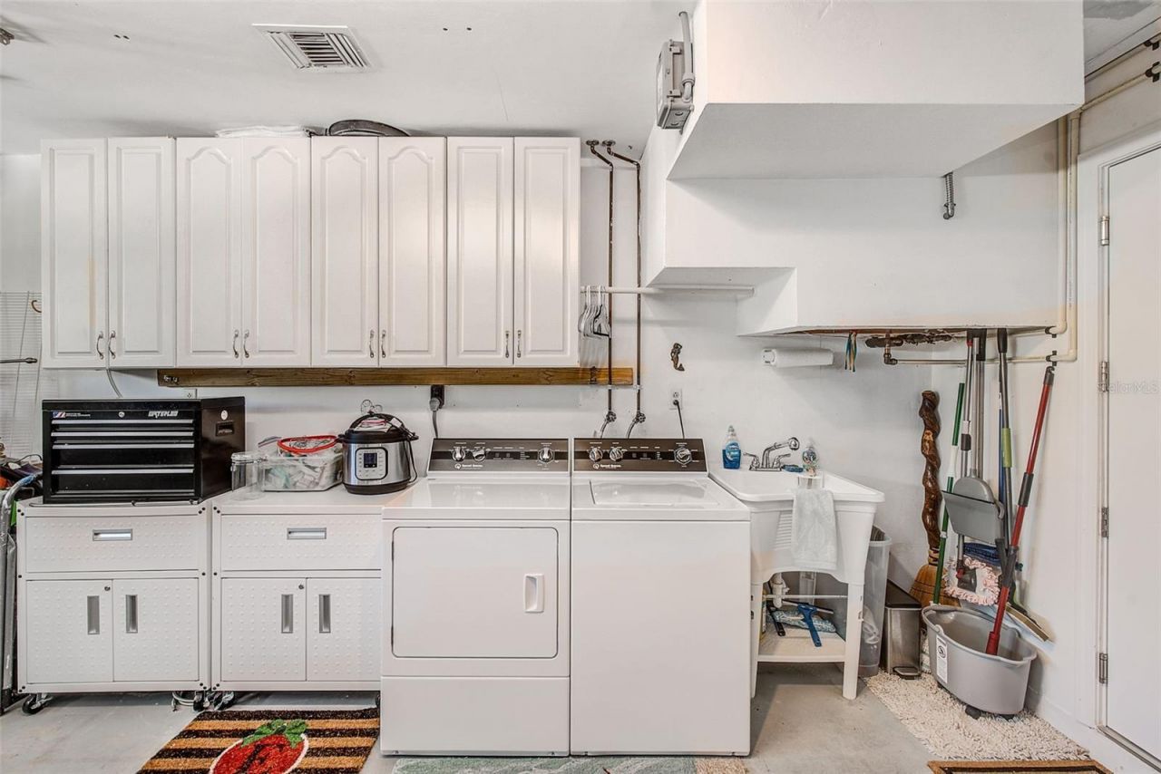 441 Harbor Drive S, Indian Rocks Beach, FL 33785 Photo